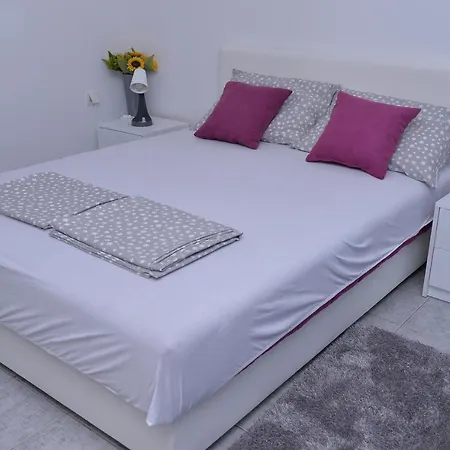 Lejlighed Apartments Inn Smederevska Palanka *