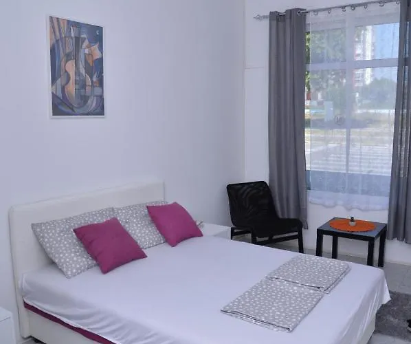 Apartment Apartments Inn Smederevska Palanka